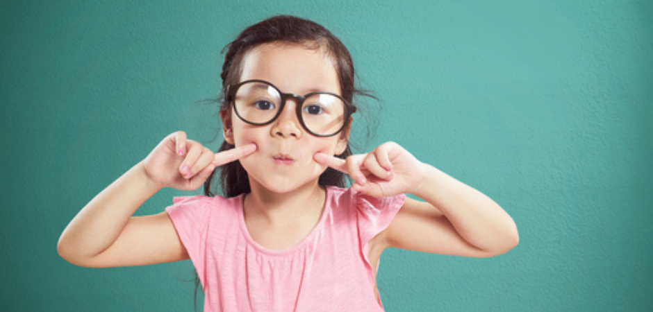 Quand changer les lunettes de vos enfants? 